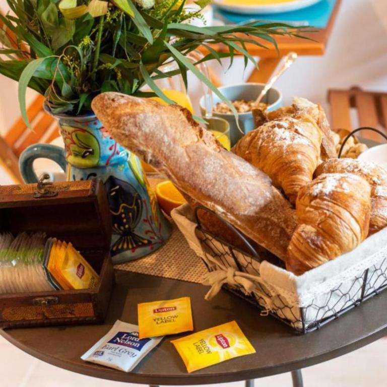 Lyon Mon Amour Bed and Breakfast - Chambre Double - Vue sur Jardin - 3