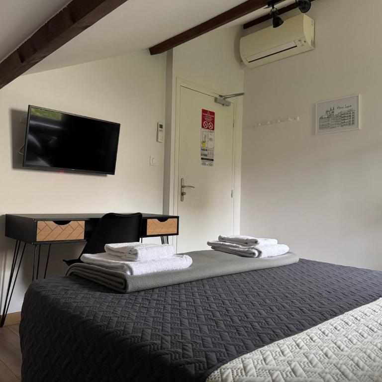 Lyon Mon Amour Bed and Breakfast - Chambre Double - Vue sur Jardin - 8