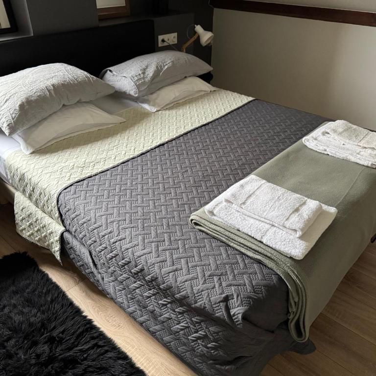 Lyon Mon Amour Bed and Breakfast - Chambre Double - Vue sur Jardin - 6