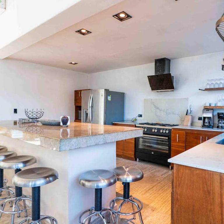 Beachfront paradise with private pool ocean view full kitchen & shaded patio - Villa Mandala - Casa - 7