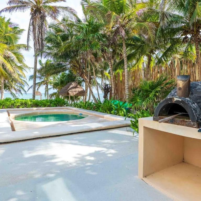 Beachfront paradise with private pool ocean view full kitchen & shaded patio - Villa Mandala - Casa - 16