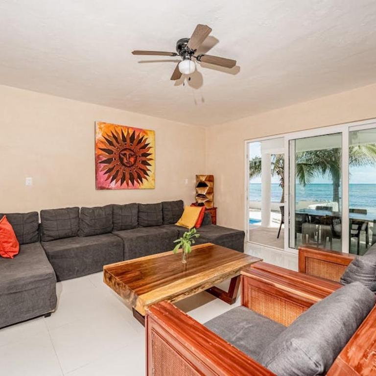 Oceanfront home with beach access pool balconies & waterfront hammocks - Villa Sol - Casa - 5