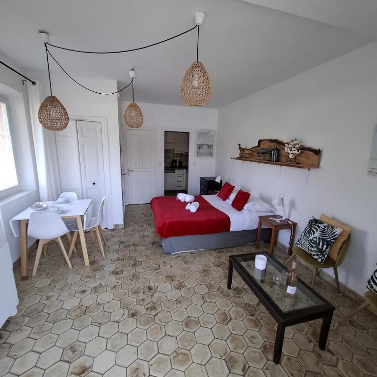 Les Suites De Robinson 01 Standing Presta - Monolocale King - 4