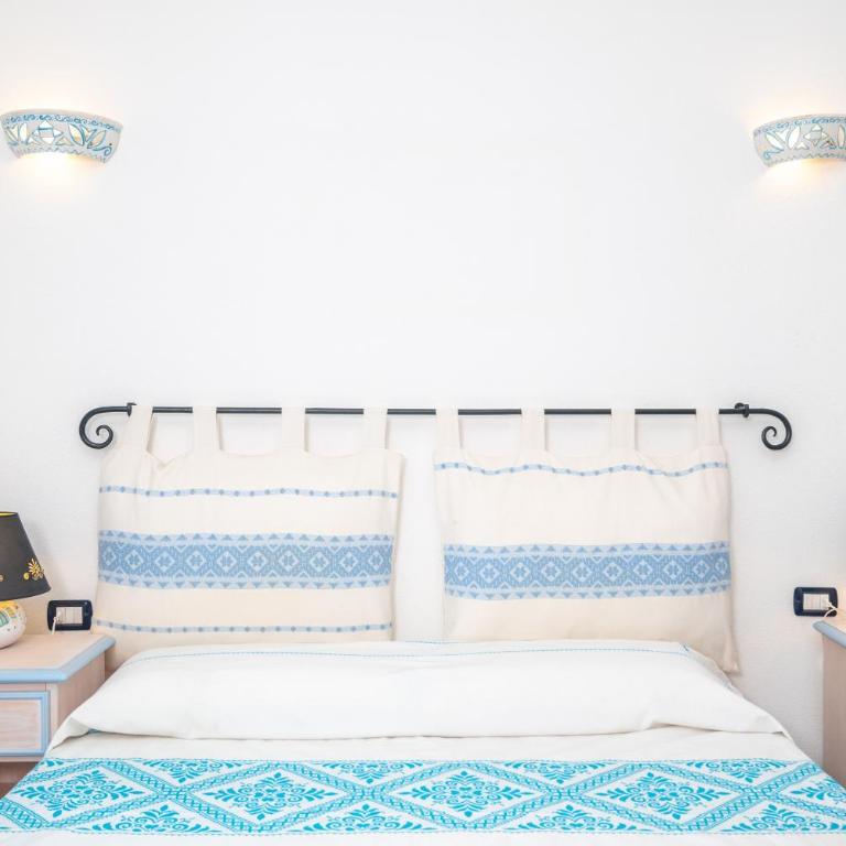 Elegante villetta al mare Agrustos - Appartamento Deluxe con 2 Camere da Letto e Vista Giardino - 5