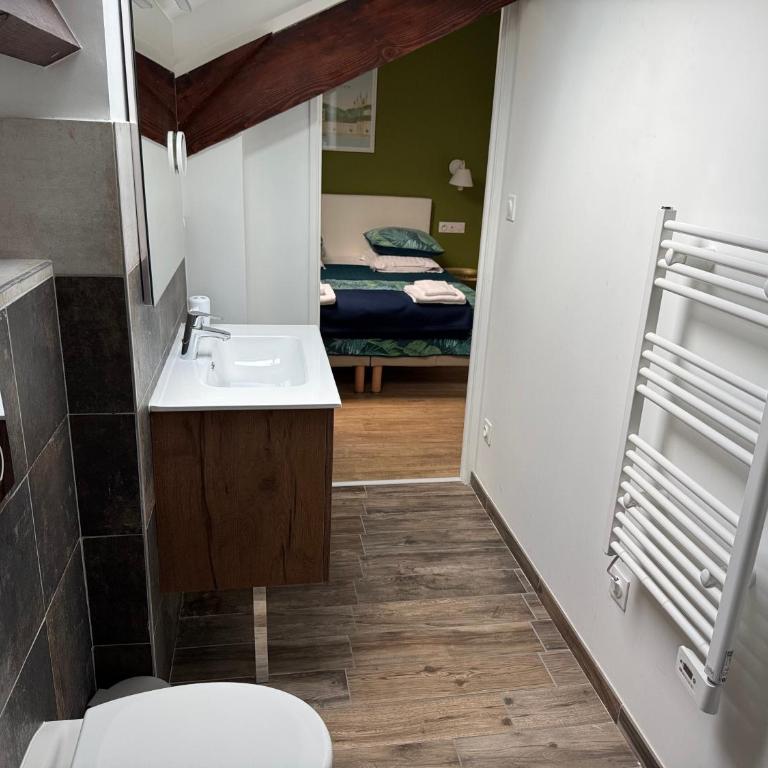 Lyon Mon Amour Bed and Breakfast - Chambre Double - Accessible aux Personnes à Mobilité Réduite - 4