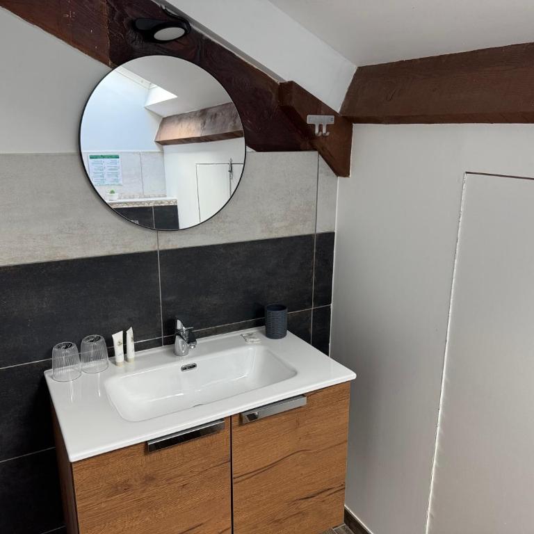 Lyon Mon Amour Bed and Breakfast - Chambre Double - Accessible aux Personnes à Mobilité Réduite - 5