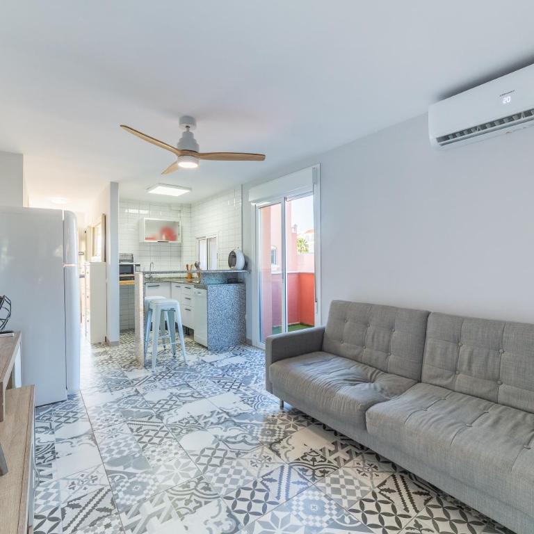 Las Buganvillas - Superior Apartment with City View - 2