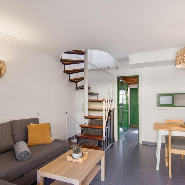 Bungalow Aries - Apartamento Deluxe de 2 dormitorios con vistas al jardín - 4