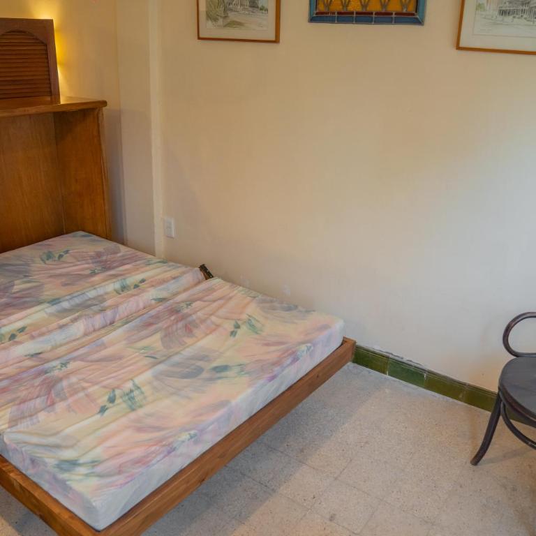 Taylor's Port 4 Landing in the Old Town - One-Bedroom Apartment - 4