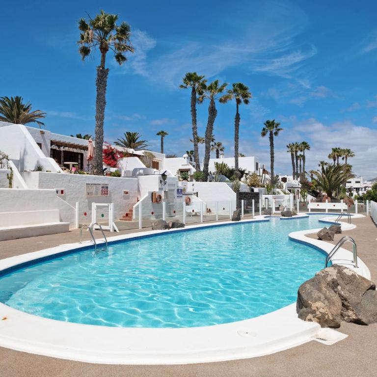 Puerto Chico W - Apartamento Deluxe de 2 dormitorios con vistas al jardín - 23