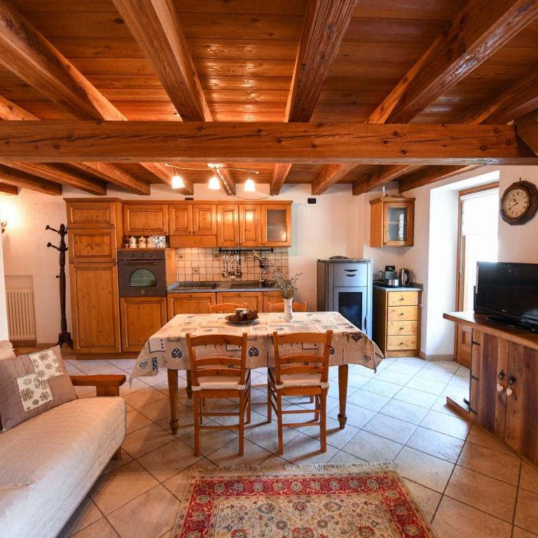 Maison Elie - Appartamento Superior con 1 Camera da Letto e Balcone - 1