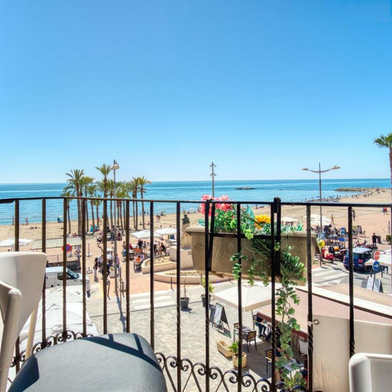 Casa amarilla del mar piso 2 - Superior One-Bedroom Apartment with Balcony - 22