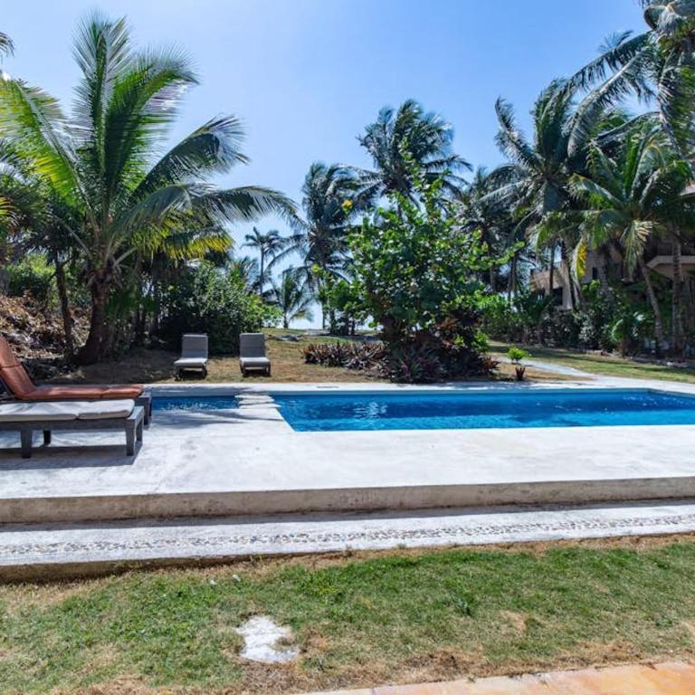 Beachfront home with private pool beach access balcony with ocean views patio - Villa Belleza - Casa - 29