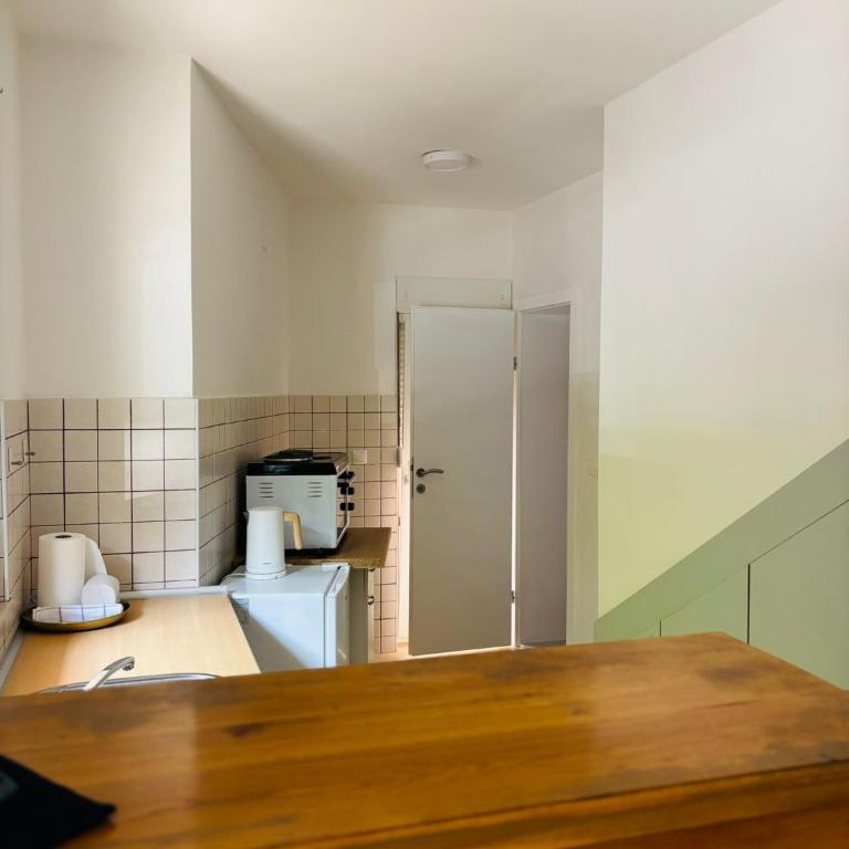 Apartment Oak Root - One-Bedroom Apartment - 9