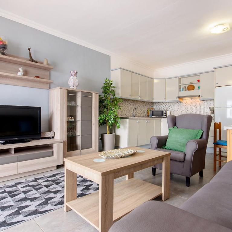 Apartamento Los Morales - Apartamento Deluxe de 2 dormitorios con vistas al jardín - 5