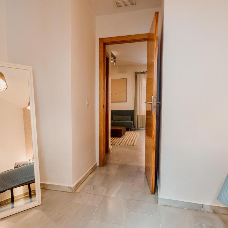 Acogedor y central - One-Bedroom Apartment - 21