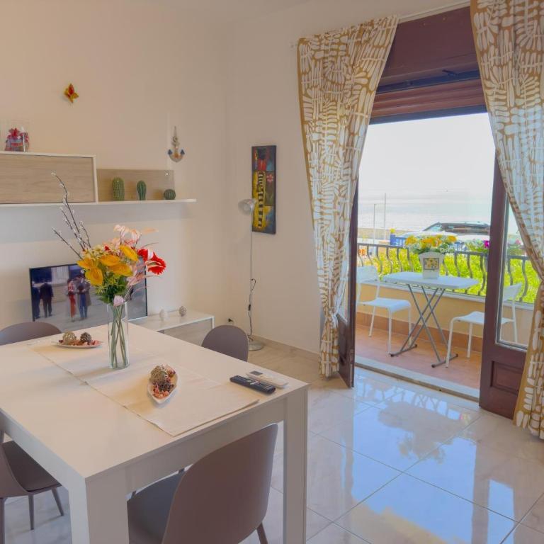 Luxurious Apartments Lucia sea view - Appartamento Premium con 3 Camere da Letto e Balcone - 16