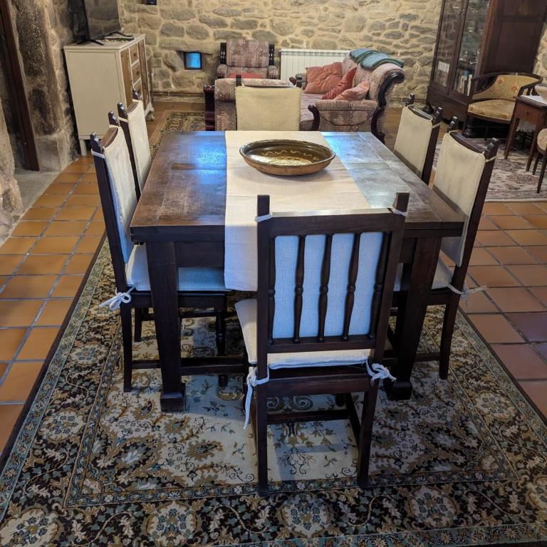 CASA DO SANTO - Three-Bedroom House - 24