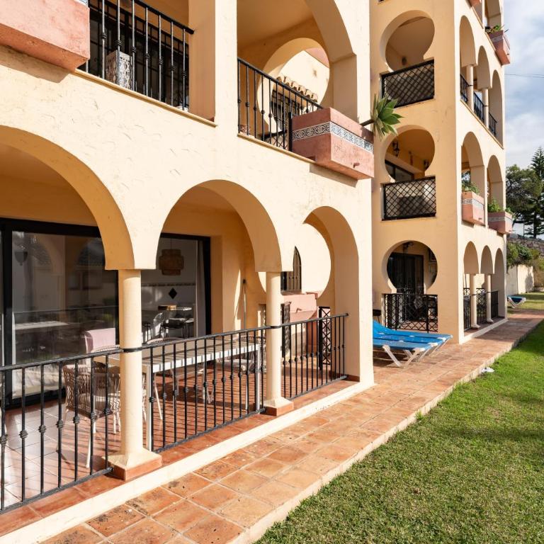 226 Torre Oceano - Two-Bedroom Deluxe Apartment with Ocean View - 22