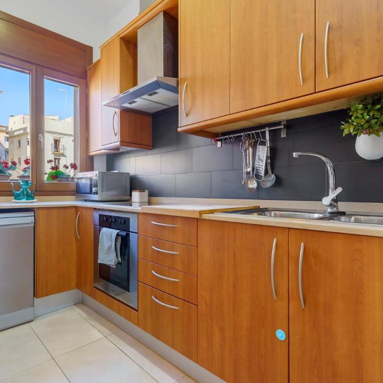 Plaça la Font - Apartamento Deluxe de 2 dormitorios con balcón - 4