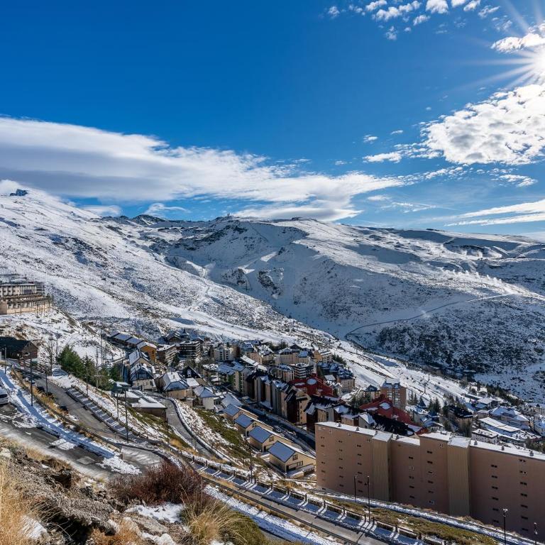 Alpine Sierra Nevada - Apartamento con terraza - 25