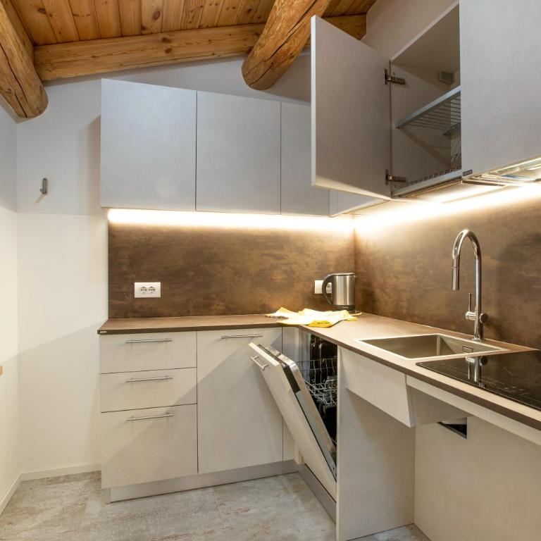 Chalet Sebastian - One-Bedroom Chalet - 7