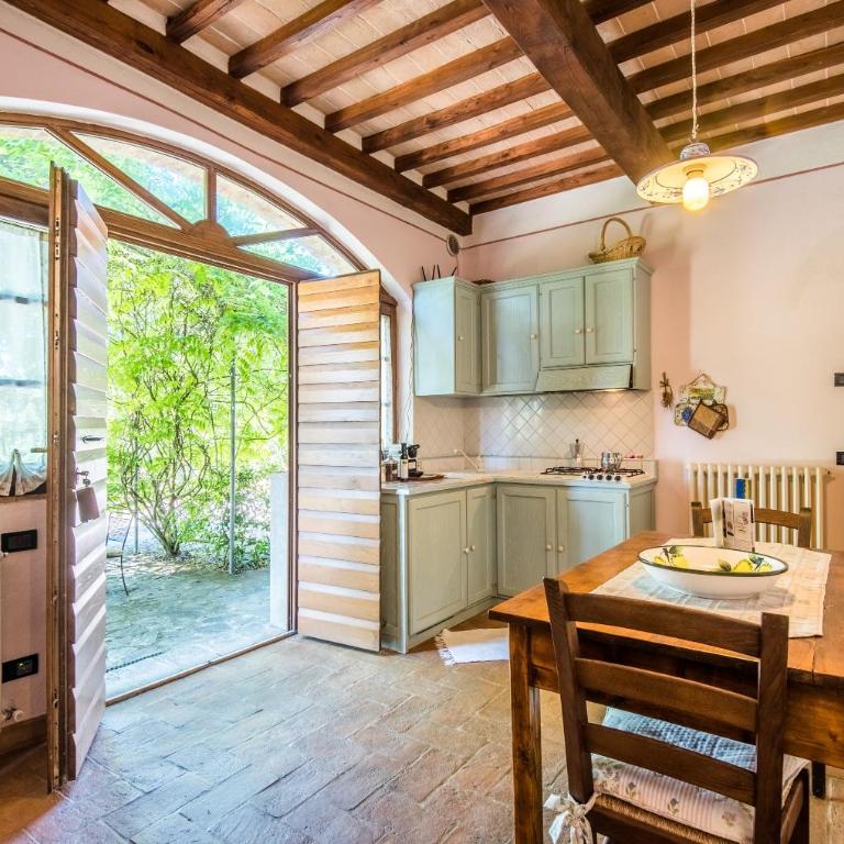 Glicine Apartment Podere Giardino - Appartamento Deluxe con 2 Camere da Letto e Vista Giardino - 3