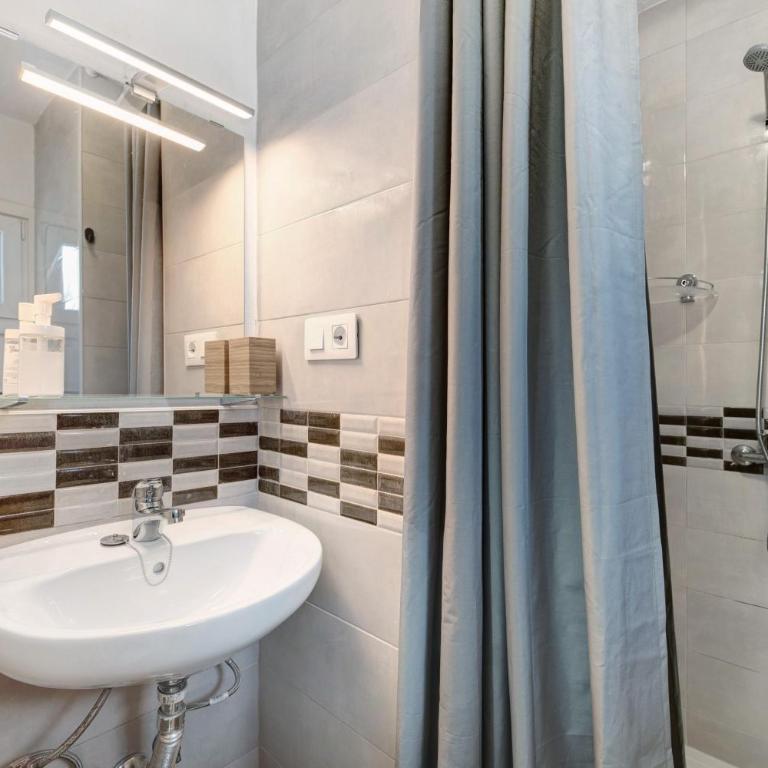 Kays studio - Apartment with Terrace - 9