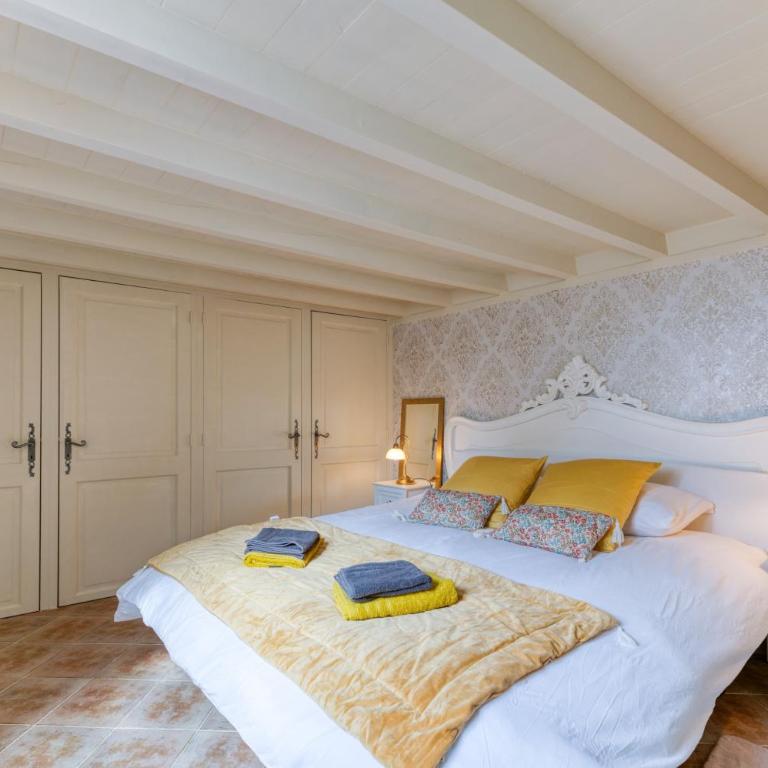 Au Château d’Uriage-Chamrousse - Two-Bedroom Deluxe Apartment with Garden View - 13