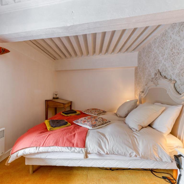 Au Château d’Uriage-Chamrousse - Two-Bedroom Deluxe Apartment with Garden View - 23