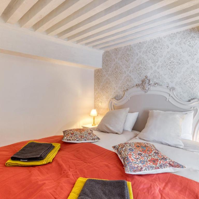 Au Château d’Uriage-Chamrousse - Two-Bedroom Deluxe Apartment with Garden View - 22