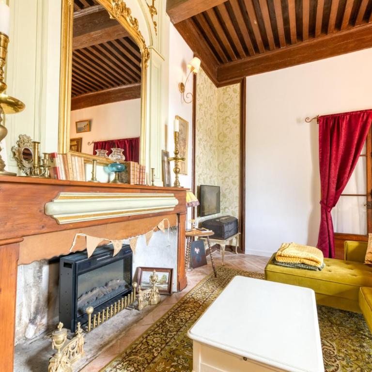 Au Château d’Uriage-Chamrousse - Two-Bedroom Deluxe Apartment with Garden View - 28