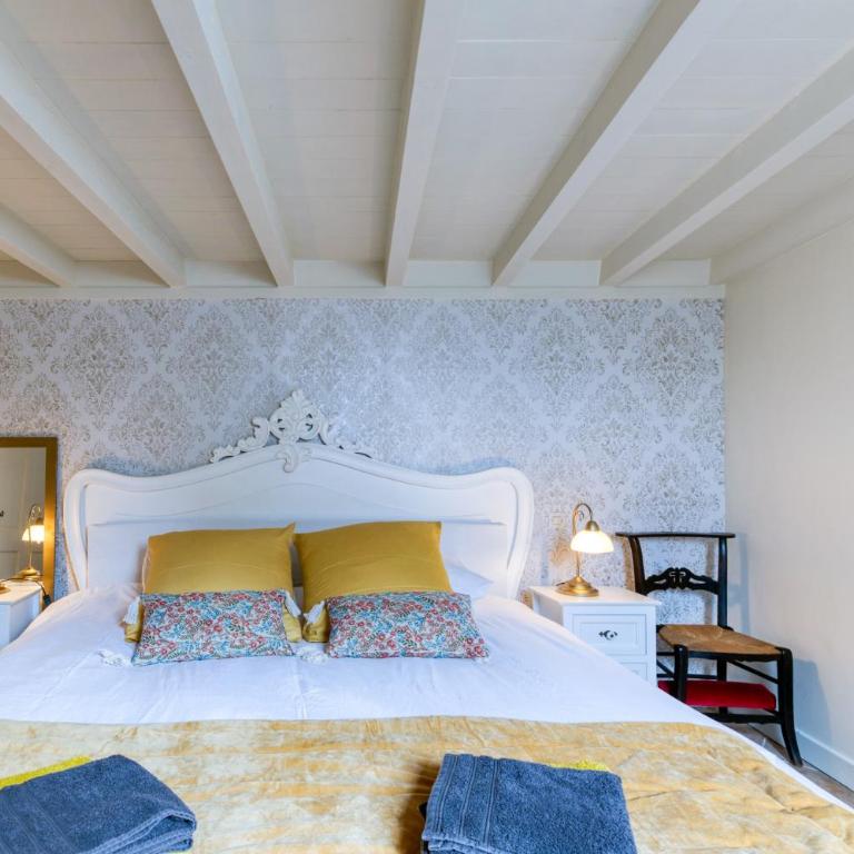 Au Château d’Uriage-Chamrousse - Two-Bedroom Deluxe Apartment with Garden View - 12