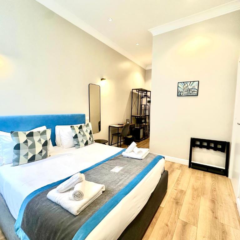 AD Suites Tritone - Camera Matrimoniale Deluxe - 15