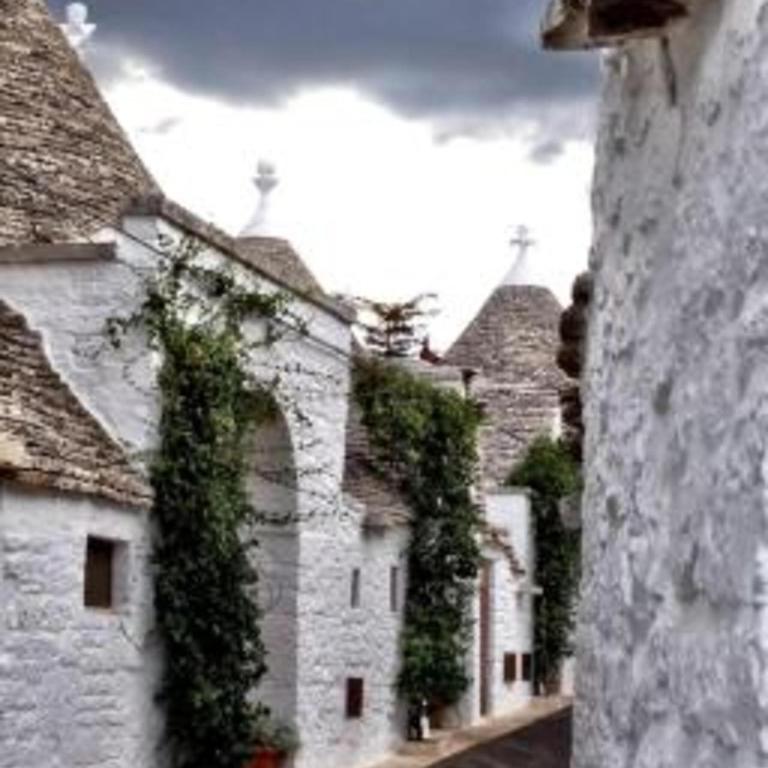 Alberobello Relax - Appartamento Deluxe con 2 Camere da Letto e Vista Giardino - 24