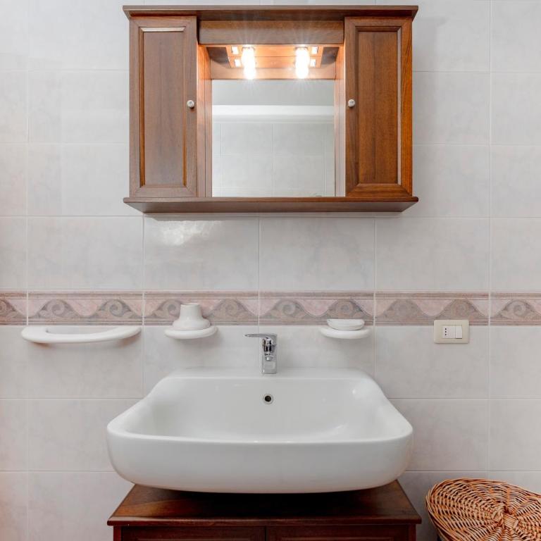 Alberobello Relax - Appartamento Deluxe con 2 Camere da Letto e Vista Giardino - 14