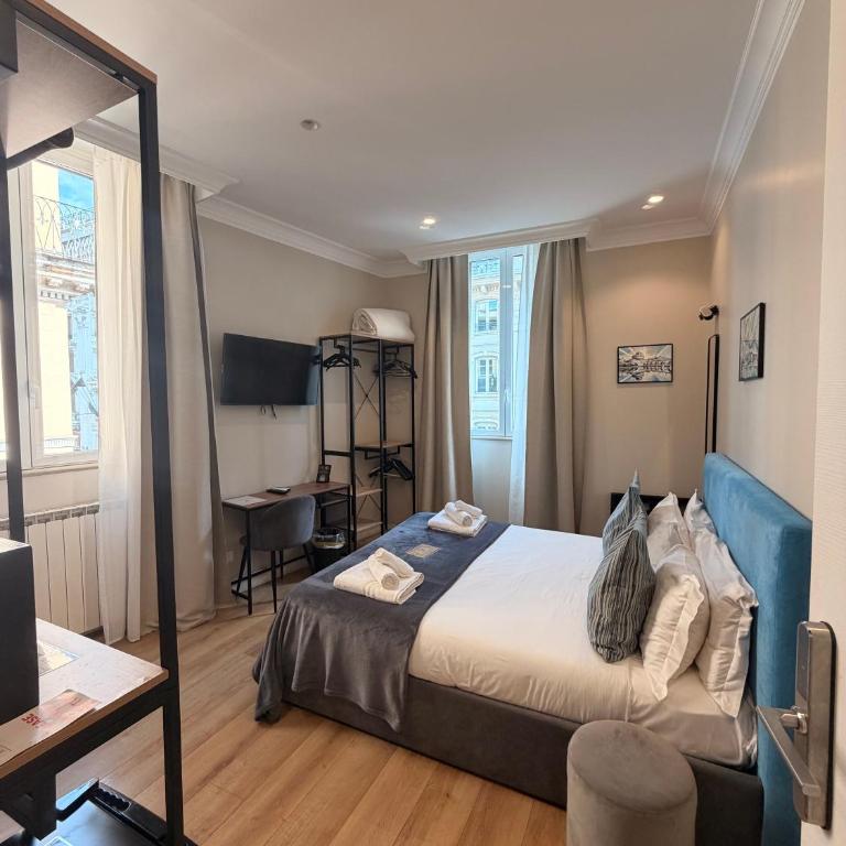 AD Suites Tritone - Camera Matrimoniale Deluxe - 15