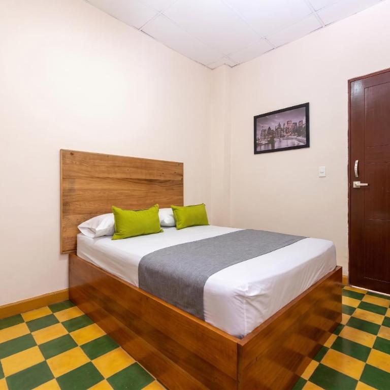 Hotel Skal Inn - Habitación Individual Estándar - 1