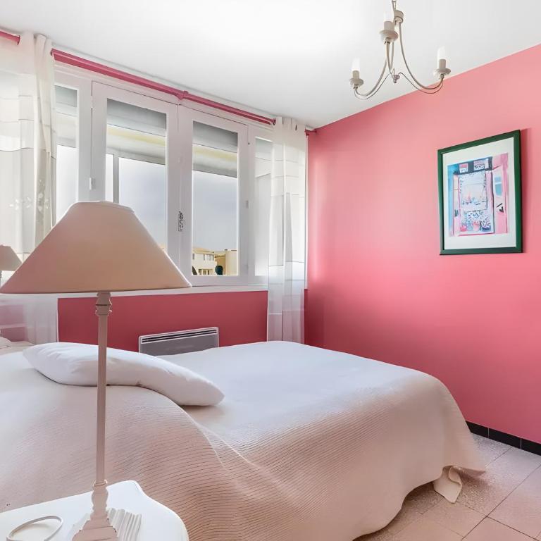 Maison de la plage - Two-Bedroom Deluxe Apartment with Ocean View - 24
