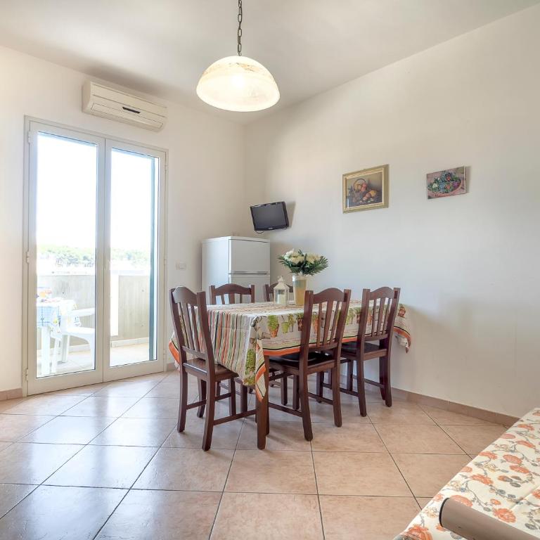 Appartamento Fiordaliso - Appartamento Superior con 1 Camera da Letto e Balcone - 1