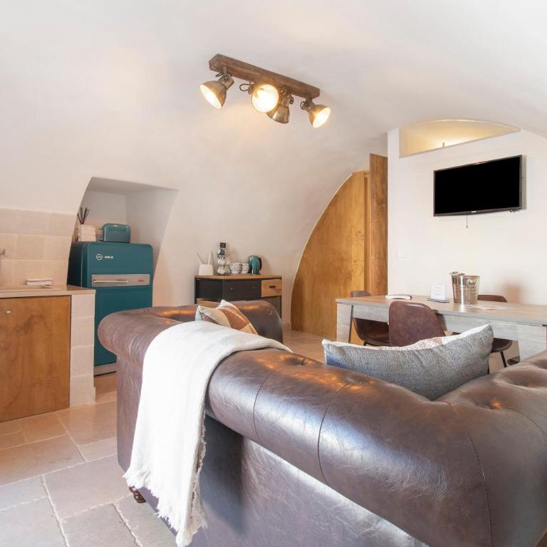 Casa Tuccia - Appartamento Superior con 1 Camera da Letto e Balcone - 10