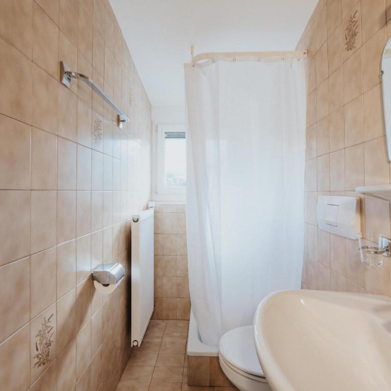 Unterhauserhof App B - Appartamento Deluxe con 2 Camere da Letto e Vista Giardino - 7