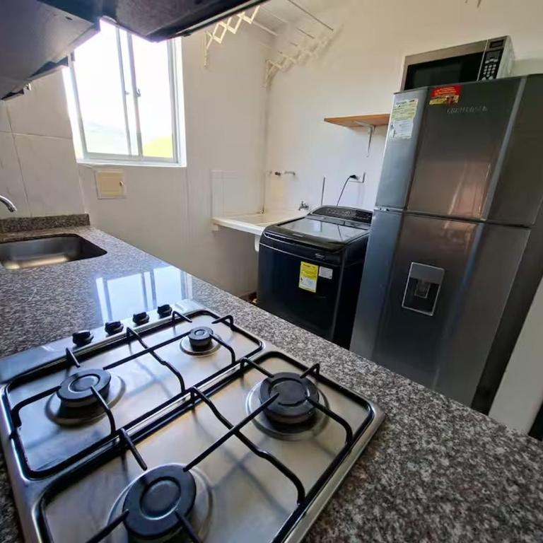 Apto Moderno con Piscina Privada y Vista Panorámica en San Gil - Apartamento de 1 dormitorio - 12