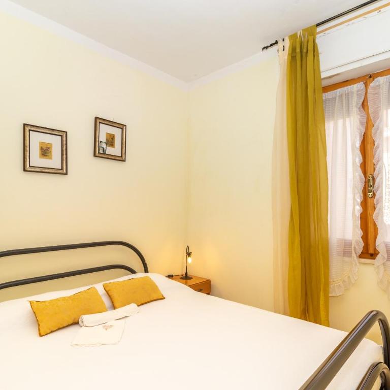 Casa Rita - Appartamento Deluxe con 2 Camere da Letto e Vista Giardino - 11
