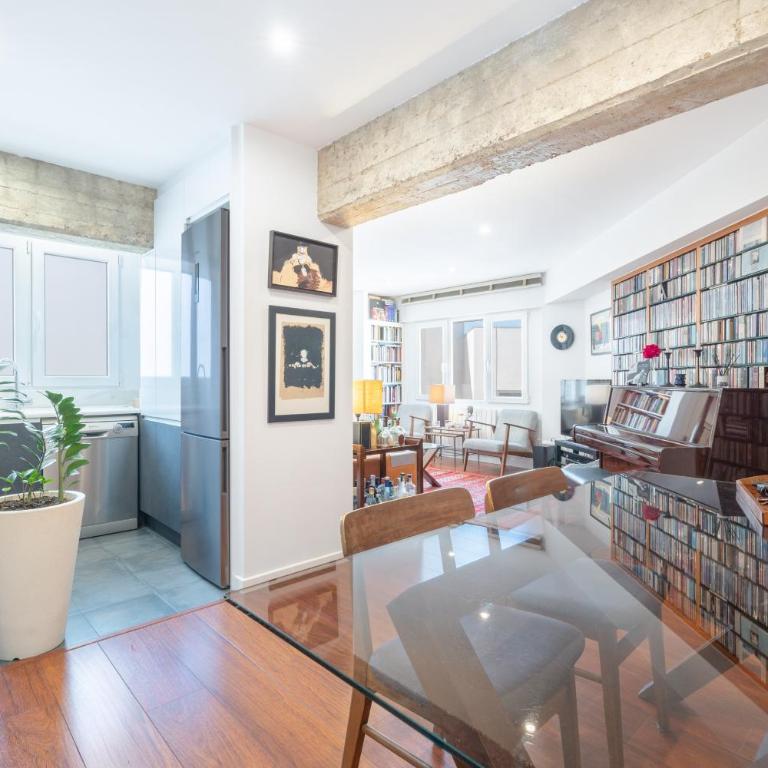 Lujoso ático Palau de la Música - Two-Bedroom Deluxe Apartment with Balcony - 9