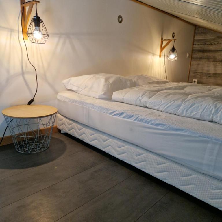 Magnifique logement à 200m de la plage avec terrasse et emplacement voiture gratuit - Apartment mit 1 Schlafzimmer - 8