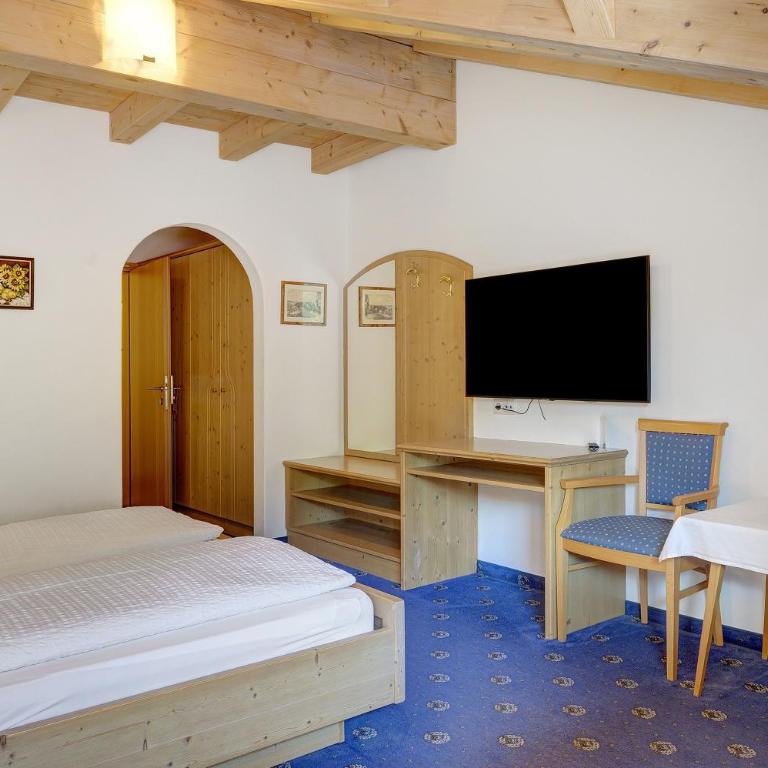Hotel Residence Olympia Sarntal - Habitación Doble con vistas a la montaña - 10