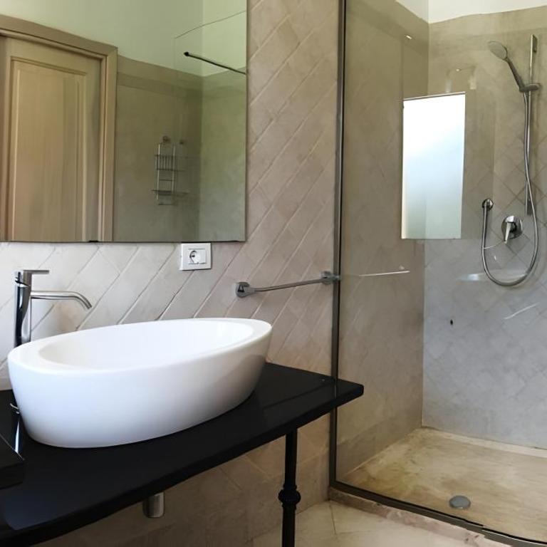 Villa Florida 2 with private pool - Three-Bedroom Premium Apartment with Balcony - 9