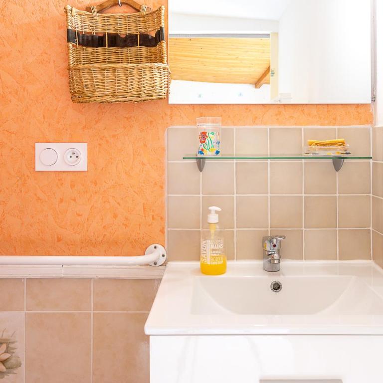 Entre plages à 2kms et forêt - Maison 1 Chambre - 16