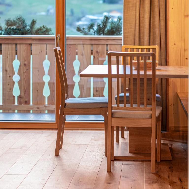 Mittnackerhof Apartment Kamille - Deluxe-Apartment mit 2 Schlafzimmern und Gartenblick - 3
